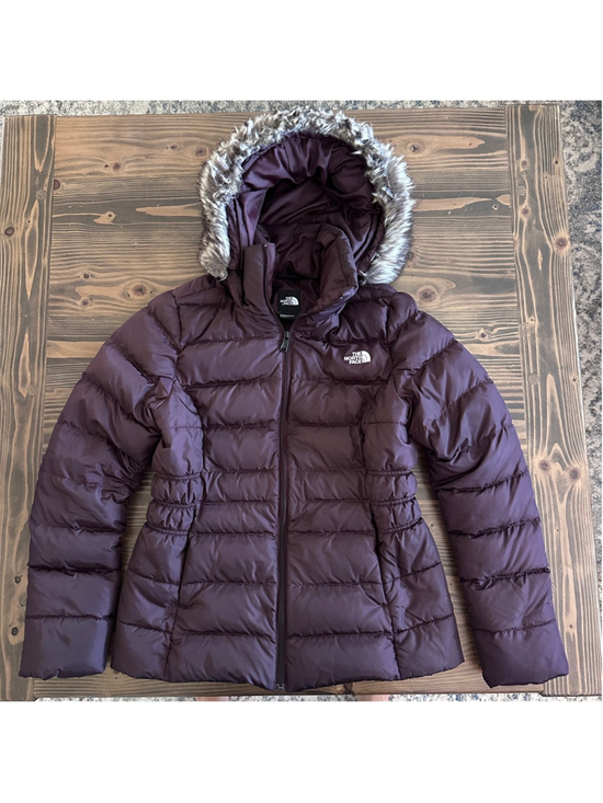 The North Face Jackets & Blazers - The North Face Purple Puffer Jacket M Faux Fur Hood Down Winter Coat